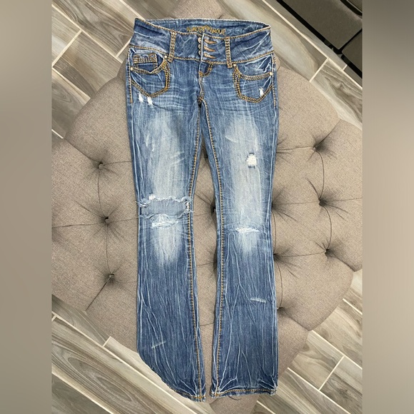 Almost Famous Flare Jeans Size Denim